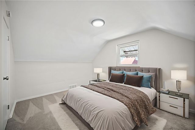 2025 Ohio Ave, West Mifflin, PA 15122