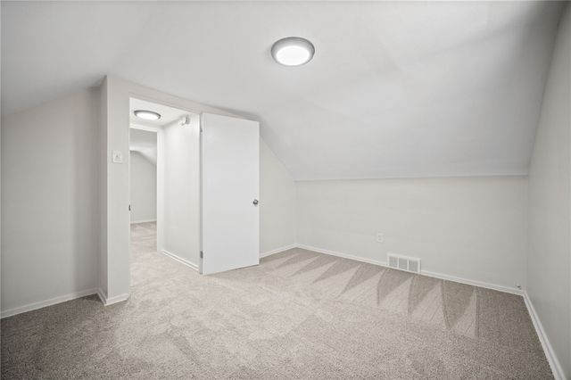 2025 Ohio Ave, West Mifflin, PA 15122