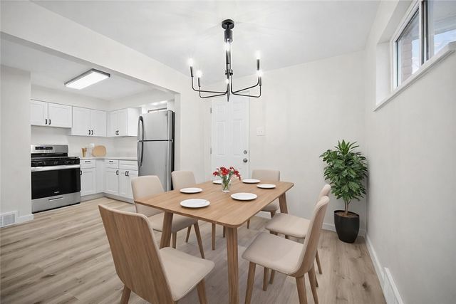 2025 Ohio Ave, West Mifflin, PA 15122