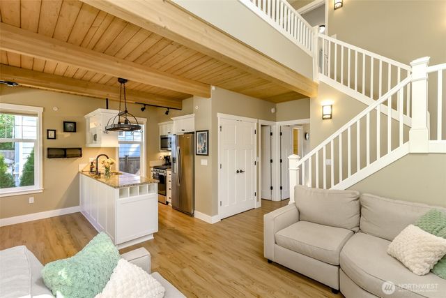 30914 6th Lane SW, Federal Way, WA 98023