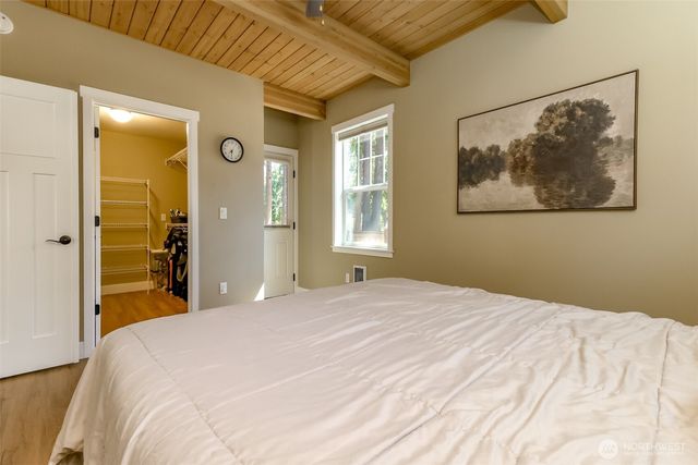 30914 6th Lane SW, Federal Way, WA 98023
