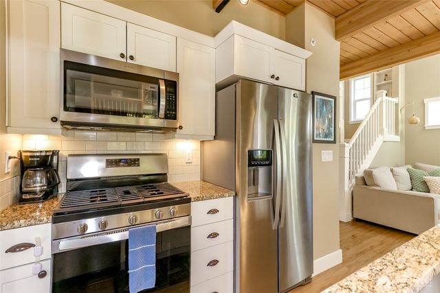 30914 6th Lane SW, Federal Way, WA 98023