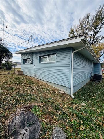 6800 E 58th Street, Kansas City, MO 64129