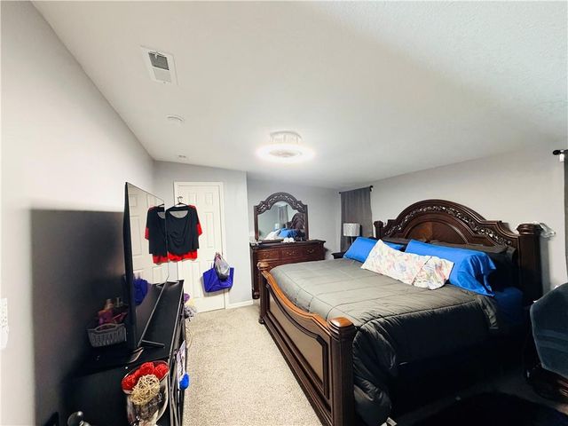 6800 E 58th Street, Kansas City, MO 64129