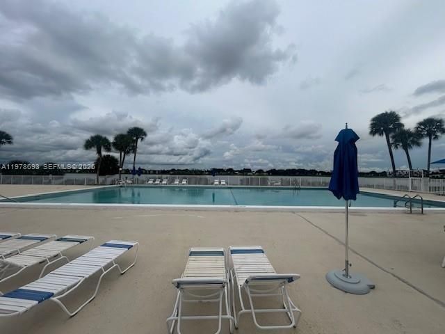 20860 San Simeon Way 404-6, Miami, FL 33179
