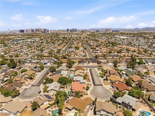 6562 Barbary Circle, Las Vegas, NV 89103