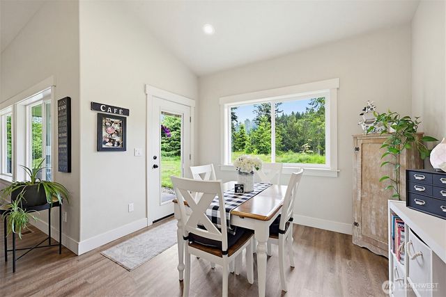 8406 James Road SW, Rochester, WA 98579