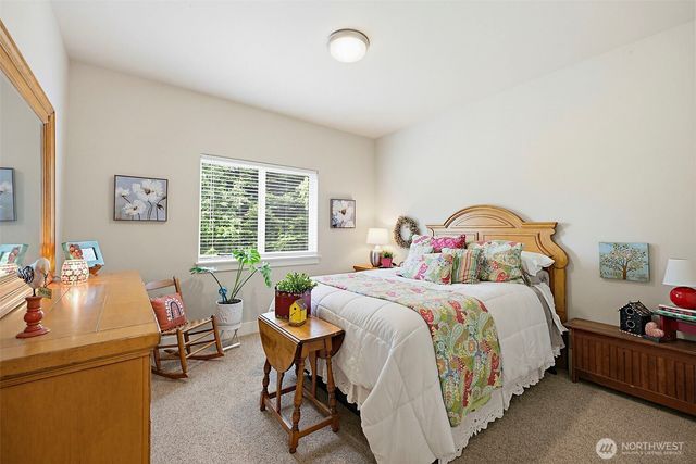 8406 James Road SW, Rochester, WA 98579
