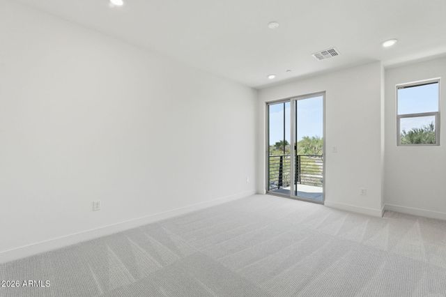 2121 W SONORAN DESERT Drive 159, Phoenix, AZ 85085