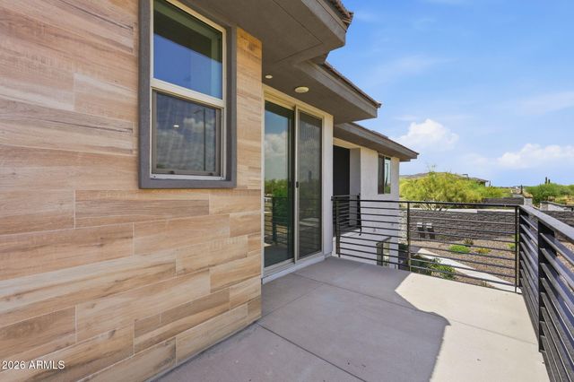 2121 W SONORAN DESERT Drive 159, Phoenix, AZ 85085