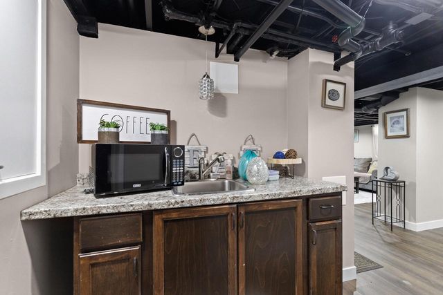 3334 Lakefield DRIVE, Milwaukee, WI 53215