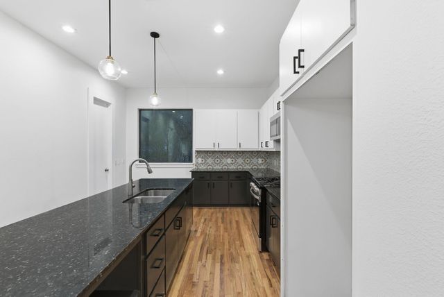 2006 Tuam Street, Houston, TX 77004