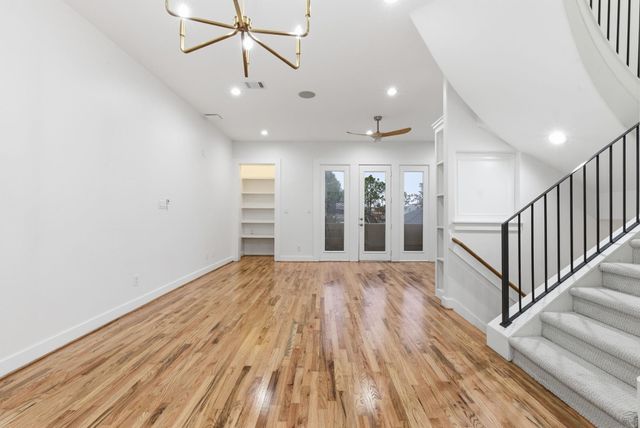 2006 Tuam Street, Houston, TX 77004