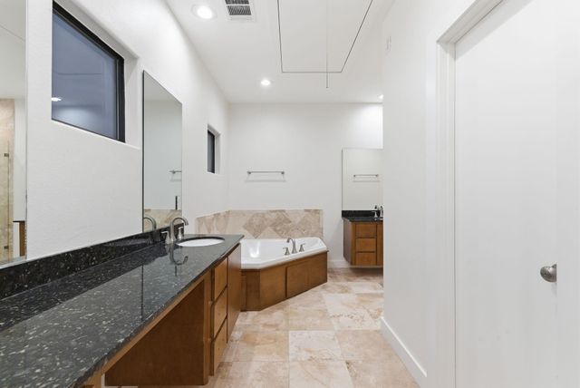 2006 Tuam Street, Houston, TX 77004