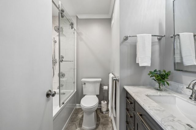 599 Harpeth Pkwy, E, Nashville, TN 37221