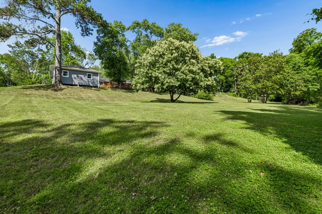 599 Harpeth Pkwy, E, Nashville, TN 37221