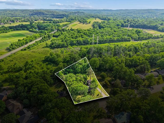 599 Harpeth Pkwy, E, Nashville, TN 37221