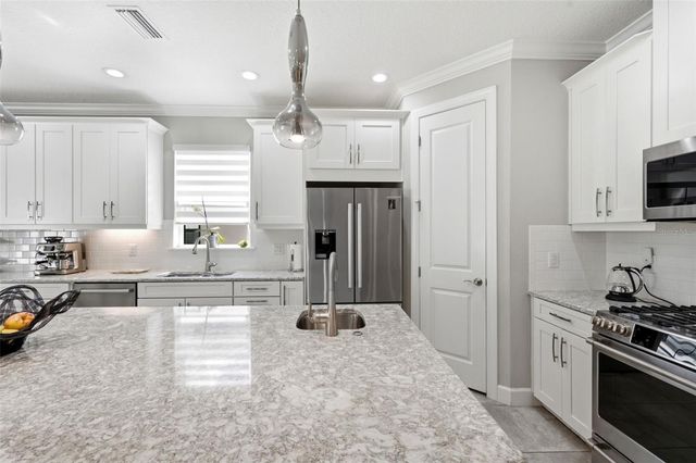 9750 HIGHLAND PARK PLACE, Palmetto, FL 34221