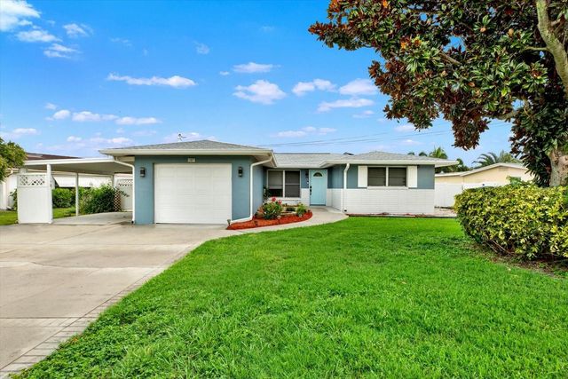 5995 BLOSSOM LAKE DRIVE, Seminole, FL 33772