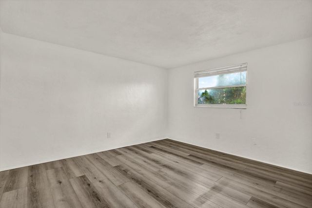 5995 BLOSSOM LAKE DRIVE, Seminole, FL 33772