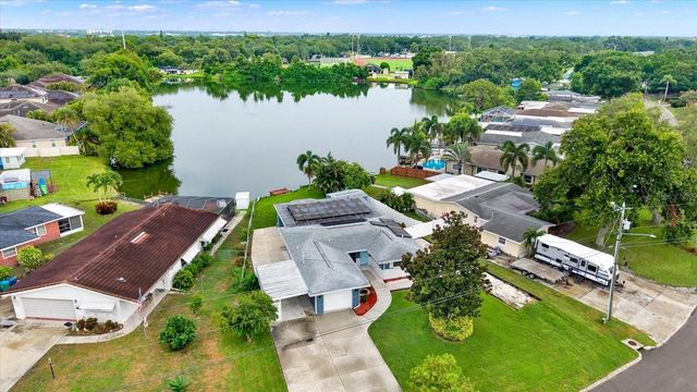 5995 BLOSSOM LAKE DRIVE, Seminole, FL 33772