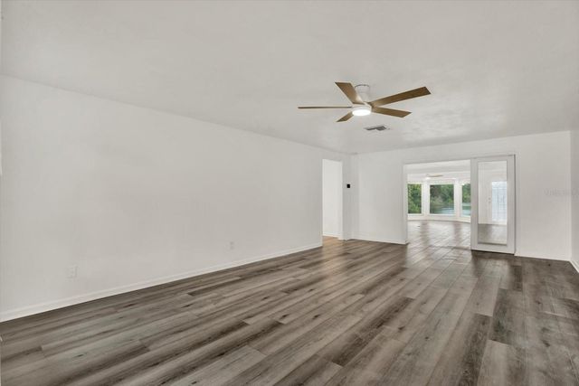 5995 BLOSSOM LAKE DRIVE, Seminole, FL 33772