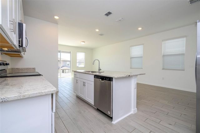 2337 TREASURE HILL STREET, Minneola, FL 34715