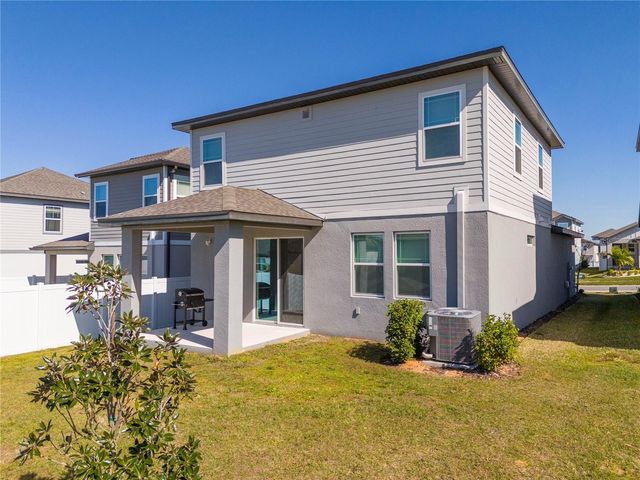 2337 TREASURE HILL STREET, Minneola, FL 34715