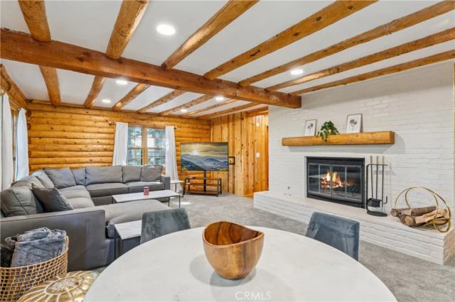 695 Buckingham, Lake Arrowhead, CA 92352