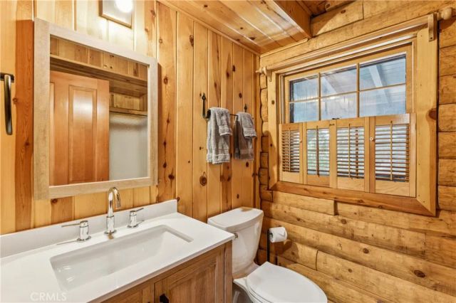 695 Buckingham, Lake Arrowhead, CA 92352