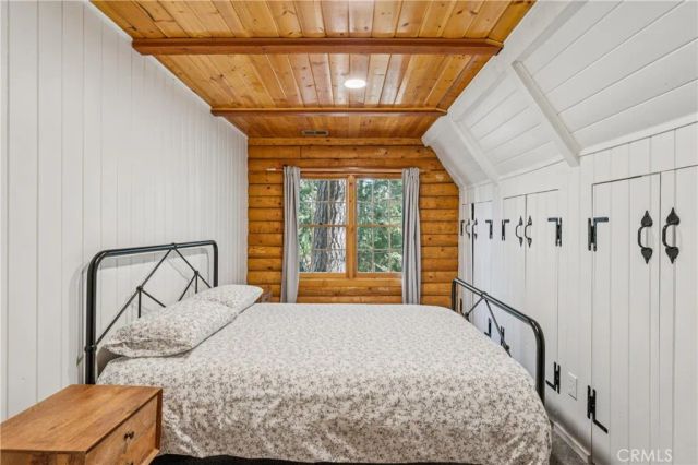 695 Buckingham, Lake Arrowhead, CA 92352