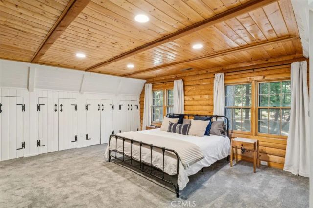 695 Buckingham, Lake Arrowhead, CA 92352