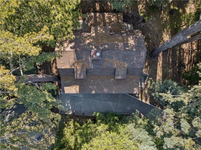 695 Buckingham, Lake Arrowhead, CA 92352