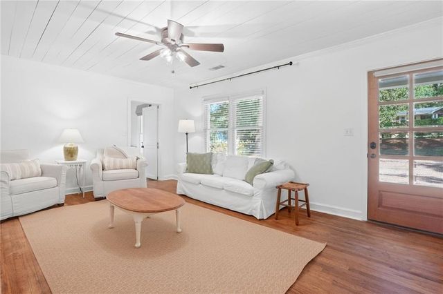 1851 Dresden Drive NE, Brookhaven, GA 30319