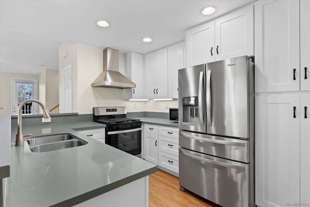 1354 Normandy Dr, Chula Vista, CA 91913