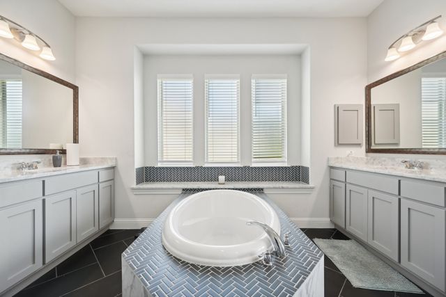 2912 Standing Tall Court, Heath, TX 75126