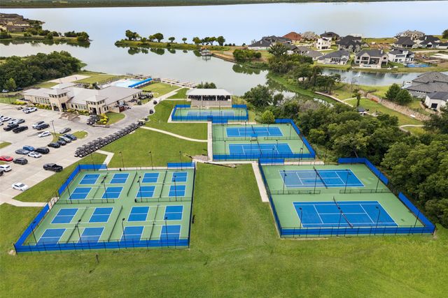 2912 Standing Tall Court, Heath, TX 75126