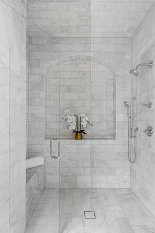 9826 Mixon Drive, Dallas, TX 75220