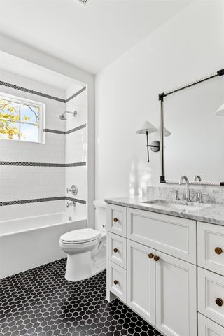 9826 Mixon Drive, Dallas, TX 75220