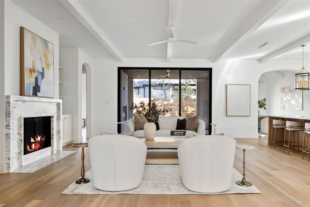 9826 Mixon Drive, Dallas, TX 75220