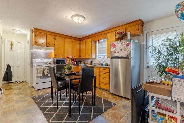 8 Patricia Street, Somersworth, NH 03878