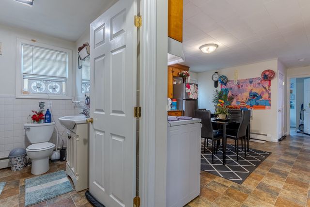 8 Patricia Street, Somersworth, NH 03878