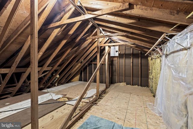 4 MARGY LN, Marlton, NJ 08053