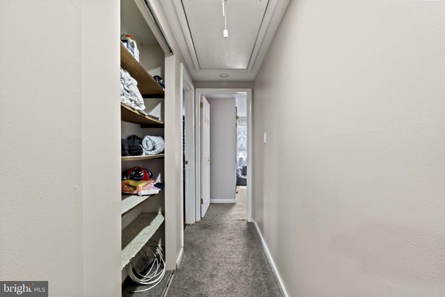 4 MARGY LN, Marlton, NJ 08053