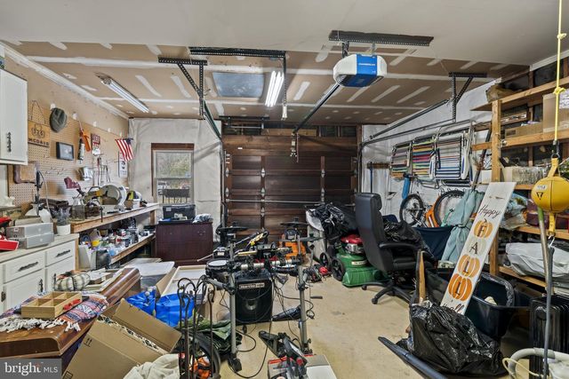 4 MARGY LN, Marlton, NJ 08053