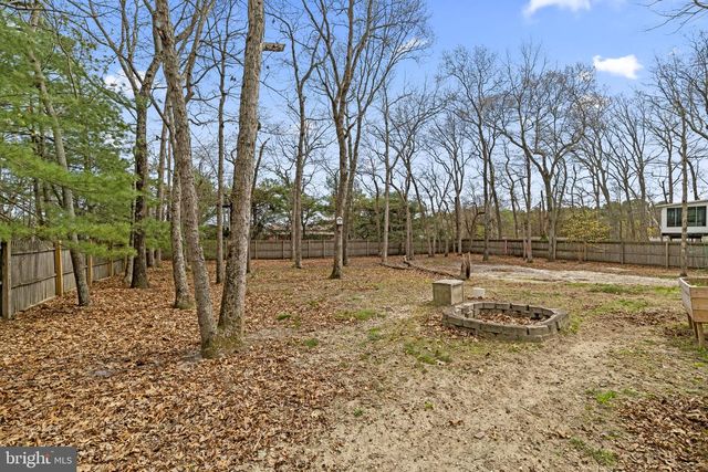 4 MARGY LN, Marlton, NJ 08053