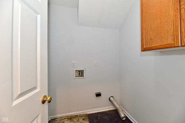 462 Paddock Road, Greenwood, IN 46142