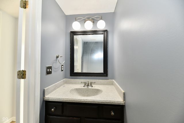 462 Paddock Road, Greenwood, IN 46142