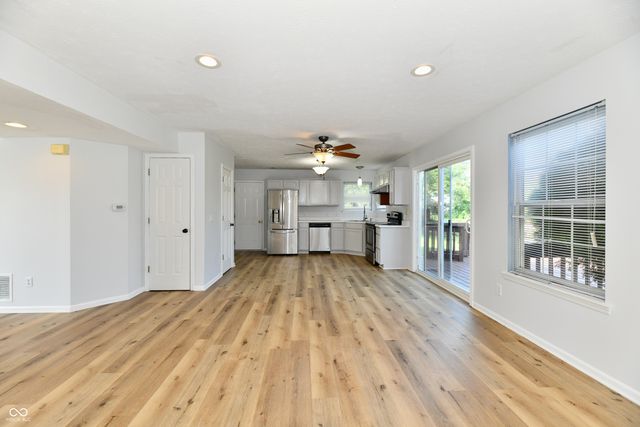 462 Paddock Road, Greenwood, IN 46142