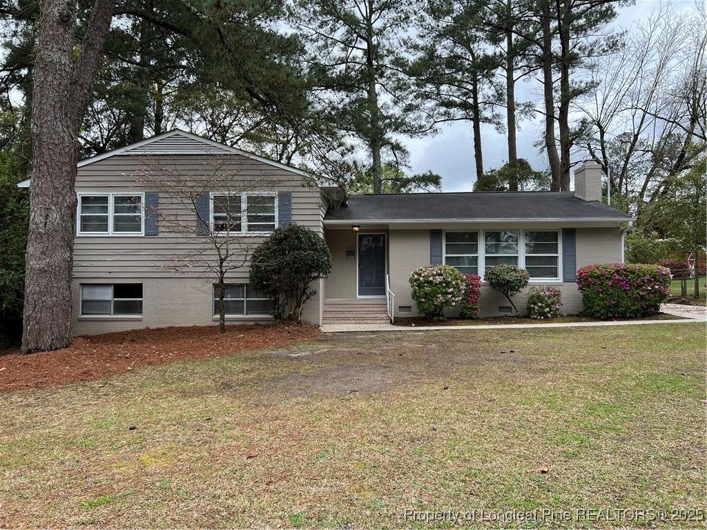2621 Bennington Road, Fayetteville, NC 28303